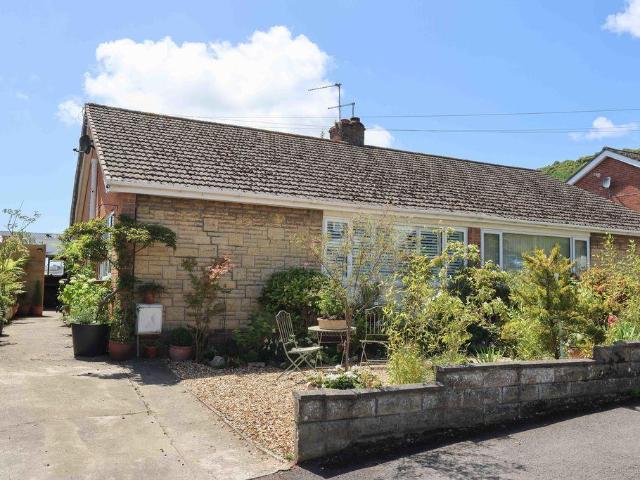 2 bedroom semi detached bungalow for sale