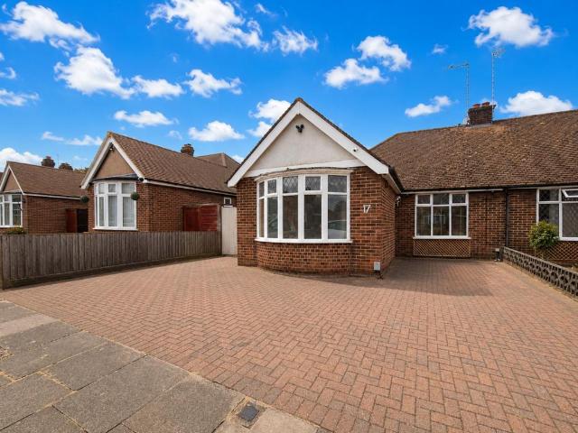 2 bedroom semi detached bungalow for sale