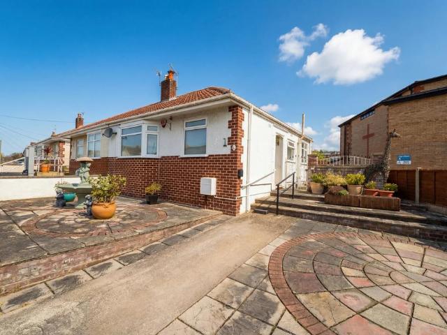2 bedroom semi detached bungalow for sale