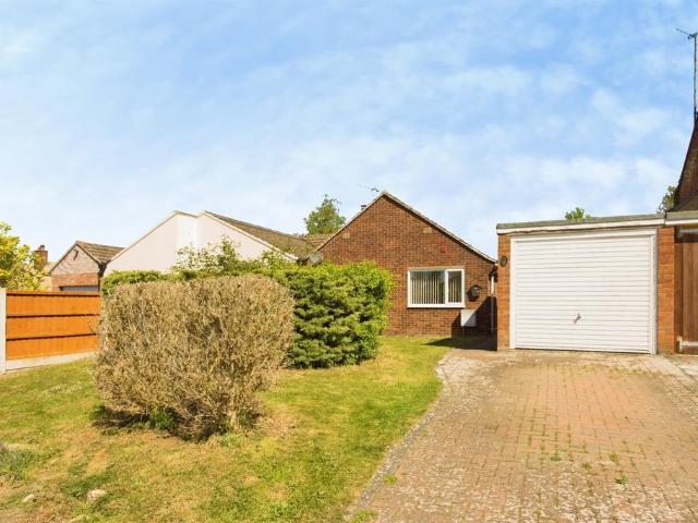 2 bedroom semi detached bungalow for sale