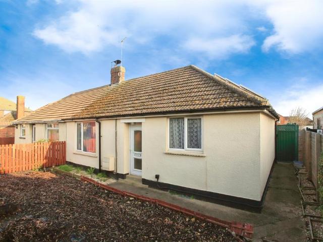 2 bedroom semi detached bungalow for sale
