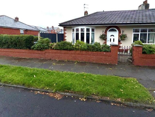 2 bedroom semi detached bungalow for sale