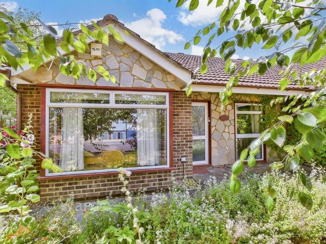 2 bedroom semi detached bungalow for sale