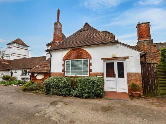 2 bedroom semi detached bungalow for sale