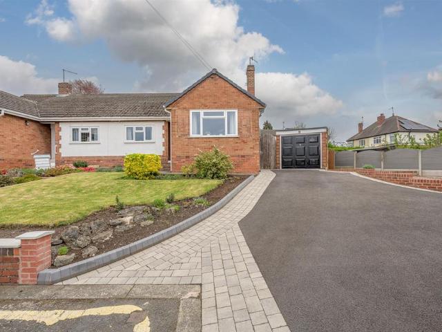 2 bedroom semi detached bungalow for sale