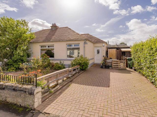 2 bedroom semi detached bungalow for sale