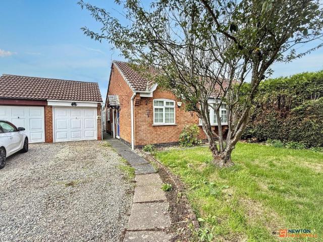 2 bedroom semi detached bungalow for sale