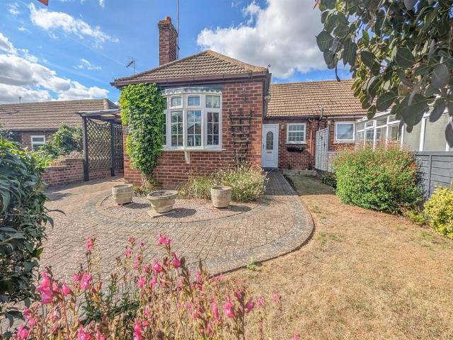 2 bedroom semi detached bungalow for sale