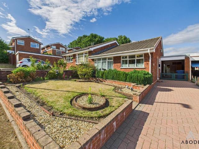 2 bedroom semi detached bungalow for sale