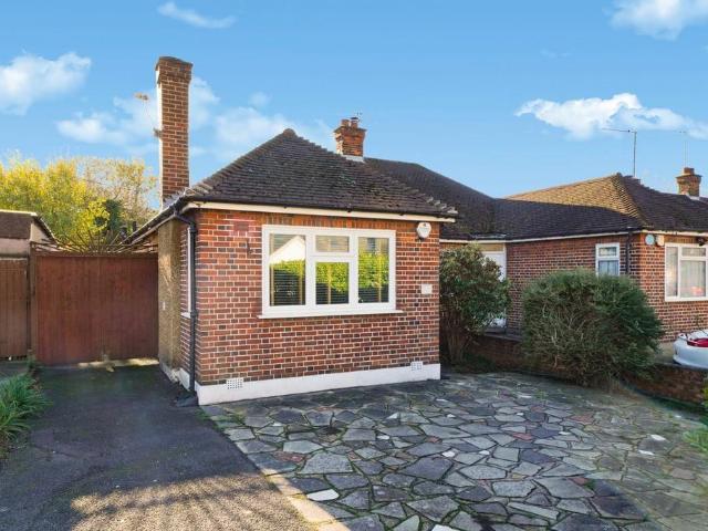 2 bedroom semi detached bungalow for sale