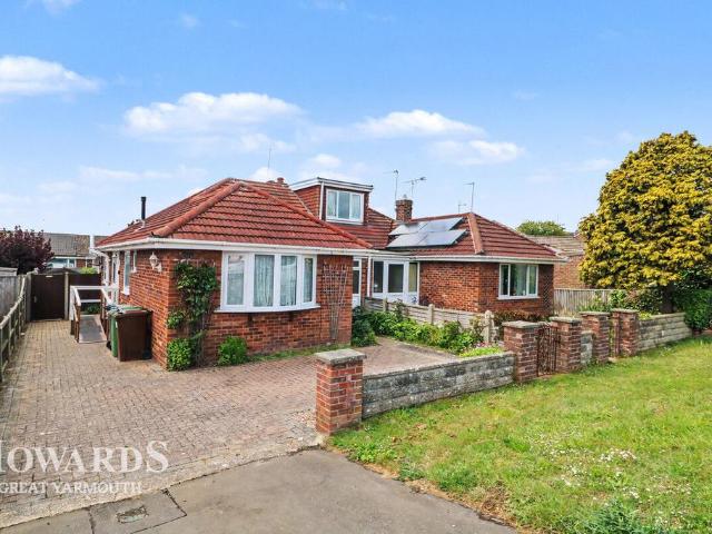 2 bedroom semi detached bungalow for sale