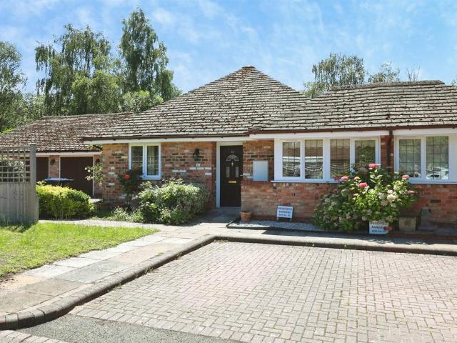 2 bedroom semi detached bungalow for sale