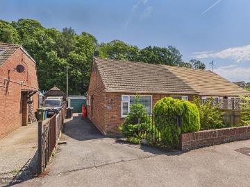 2 bedroom semi detached bungalow for sale