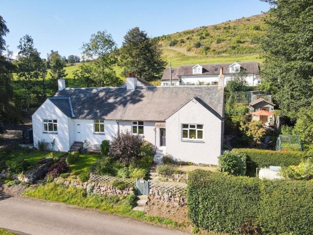 2 bedroom semi detached bungalow for sale