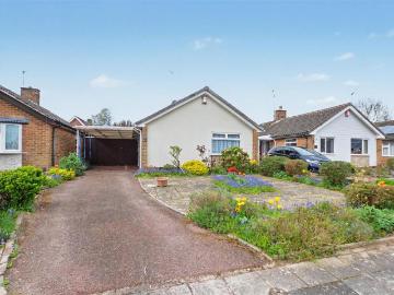2 bedroom bungalow for sale