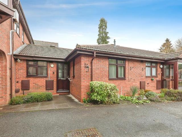 2 bedroom semi detached bungalow for sale