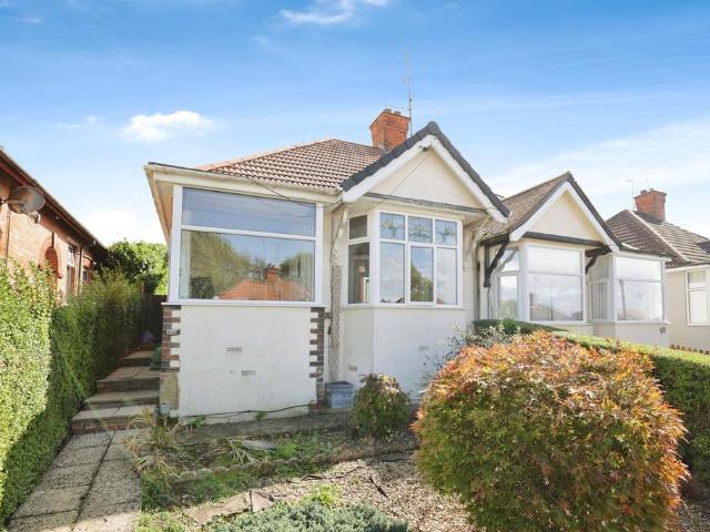 2 bedroom semi detached bungalow for sale
