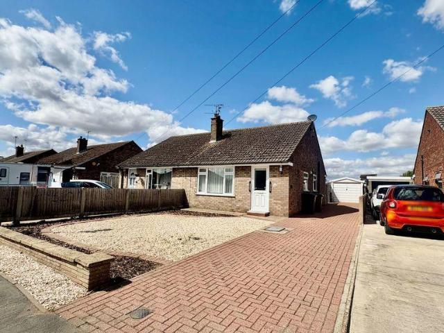 2 bedroom semi detached bungalow for sale