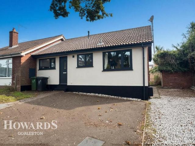 2 bedroom semi detached bungalow for sale