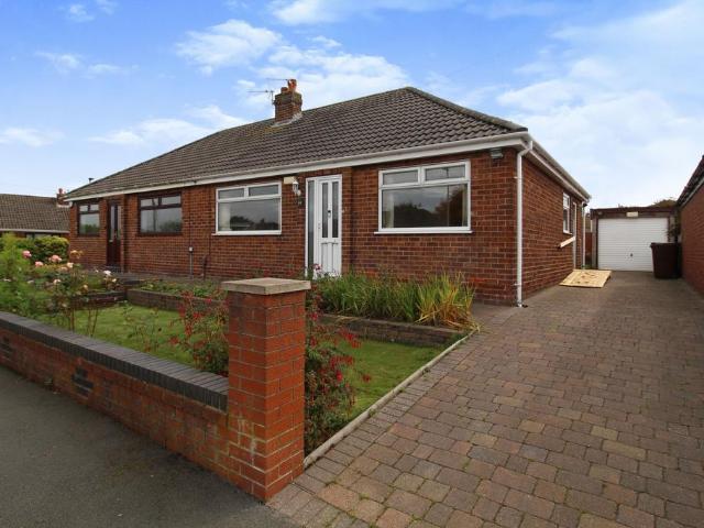 2 bedroom semi detached bungalow for sale