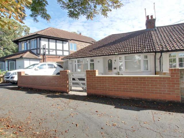 2 bedroom semi detached bungalow for sale
