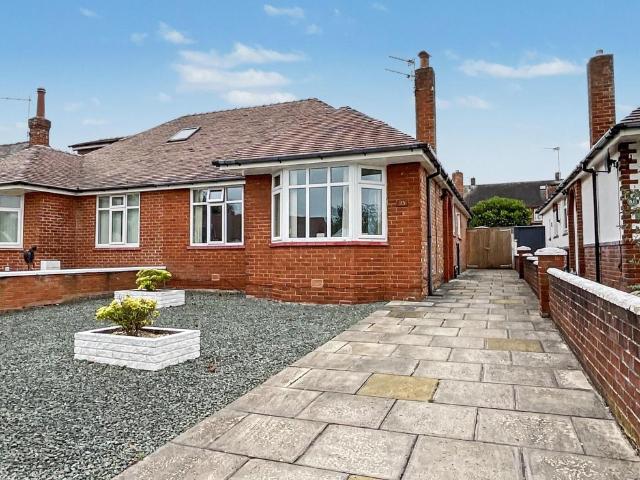 2 bedroom semi detached bungalow for sale