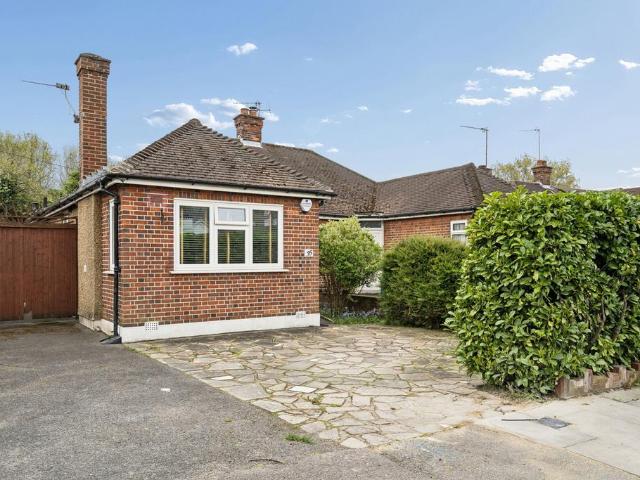 2 bedroom semi detached bungalow for sale