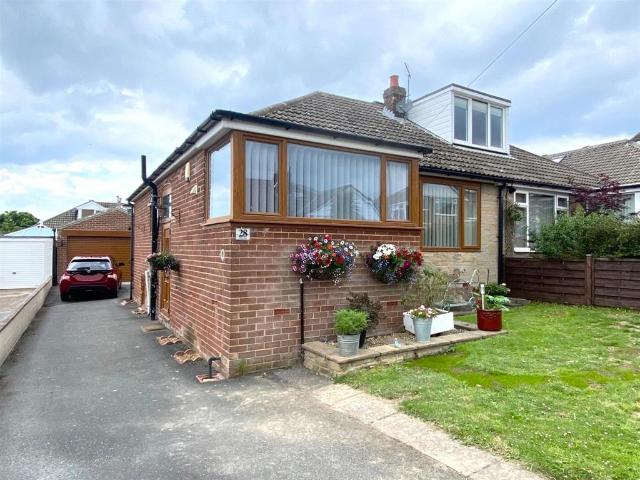 2 bedroom semi detached bungalow for sale