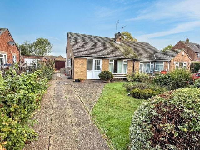 2 bedroom semi detached bungalow for sale