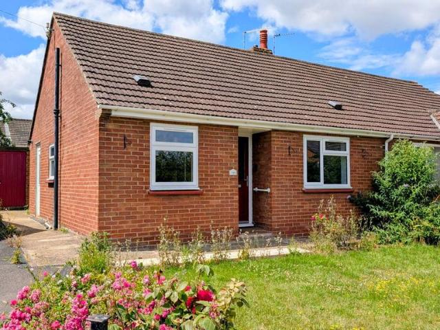 2 bedroom semi detached bungalow for sale