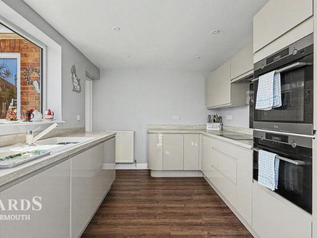 2 bedroom semi detached bungalow for sale
