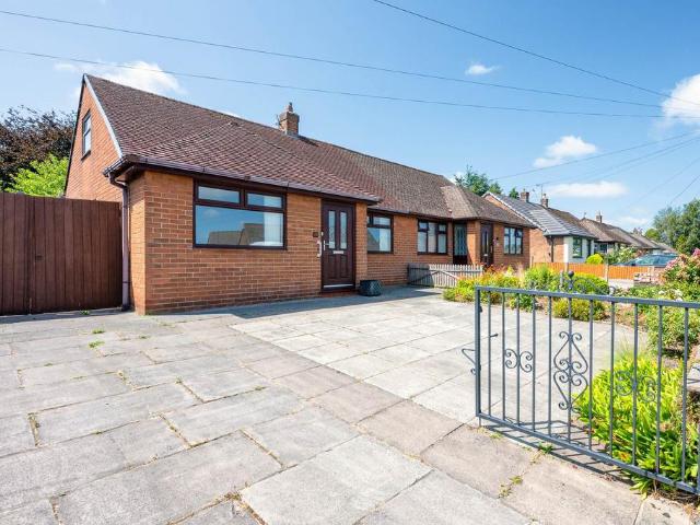 2 bedroom semi detached bungalow for sale