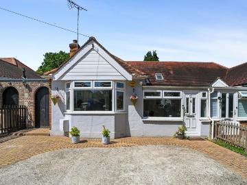 2 bedroom semi detached bungalow for sale