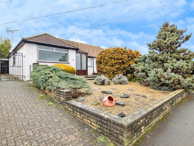 2 bedroom semi detached bungalow for sale