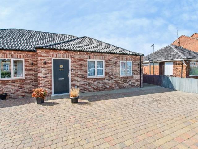 2 bedroom semi detached bungalow for sale