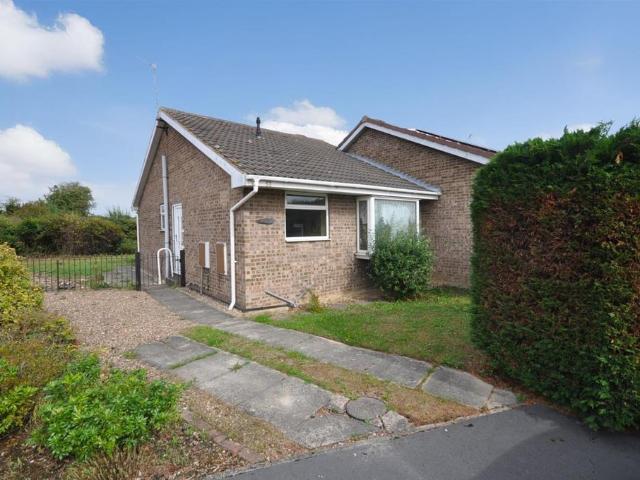 2 bedroom semi detached bungalow for sale