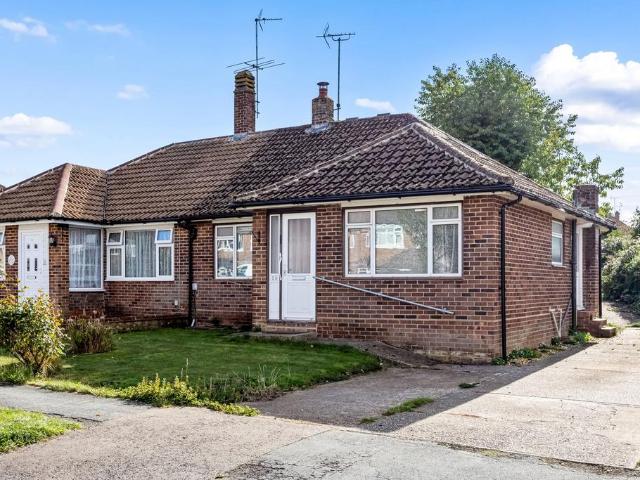 2 bedroom semi detached bungalow for sale