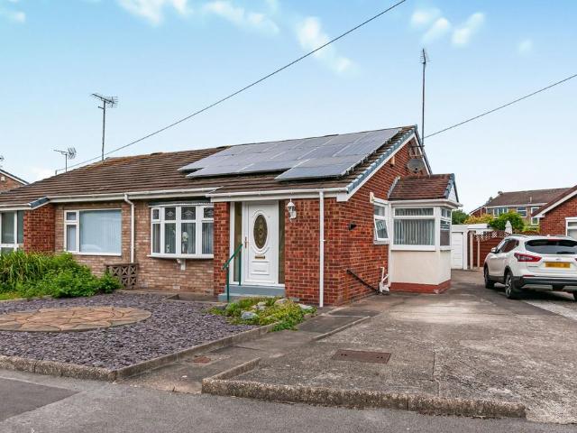2 bedroom semi detached bungalow for sale