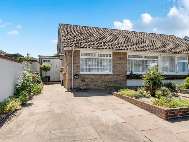 2 bedroom semi detached bungalow for sale