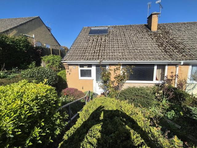 2 bedroom semi detached bungalow for sale