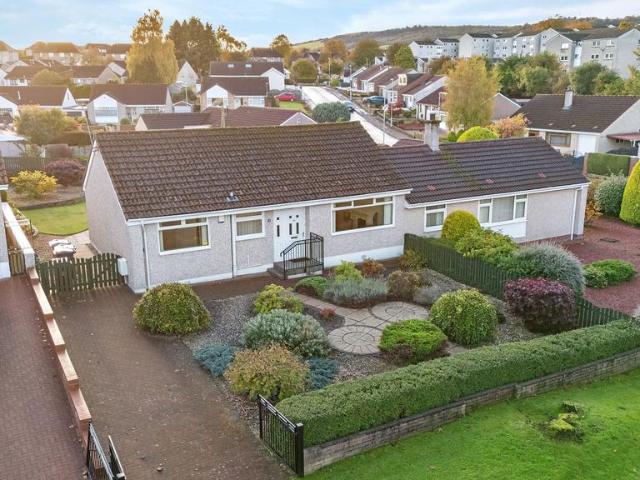 2 bedroom semi detached bungalow for sale