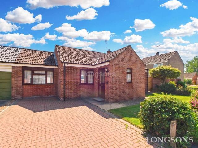 2 bedroom semi detached bungalow for sale
