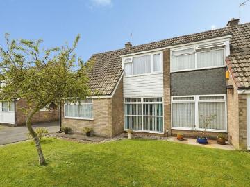 2 bedroom semi detached bungalow for sale