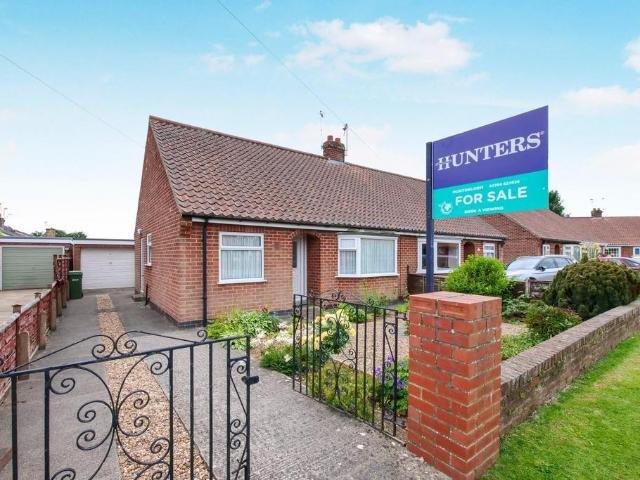 2 bedroom semi detached bungalow for sale
