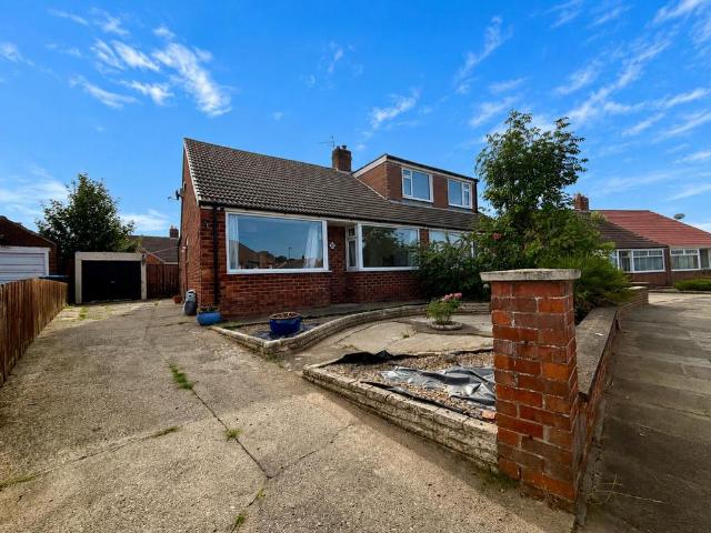 2 bedroom semi detached bungalow for sale