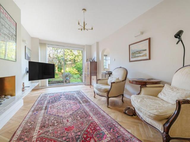 2 bedroom semi detached bungalow for sale