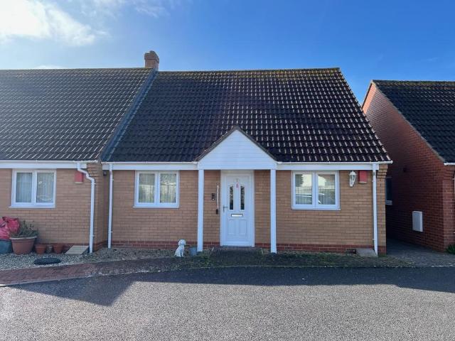 2 bedroom semi detached bungalow for sale