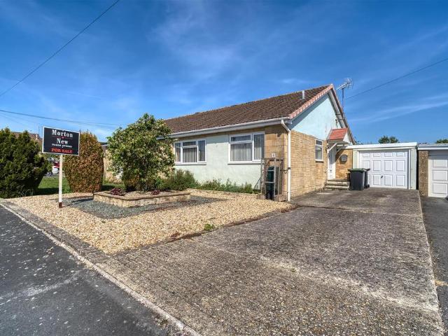 2 bedroom semi detached bungalow for sale