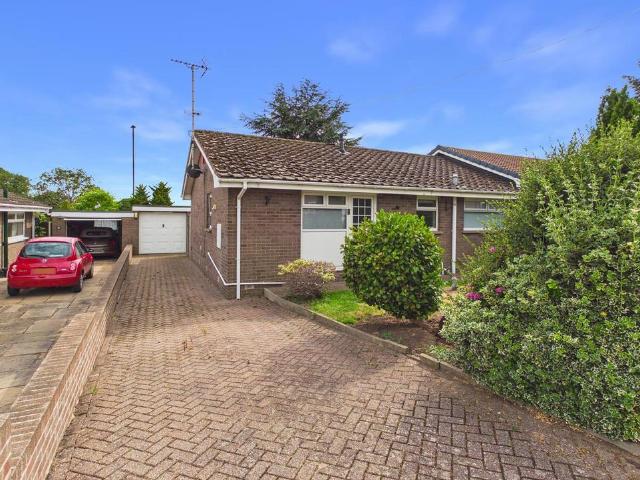 2 bedroom semi detached bungalow for sale