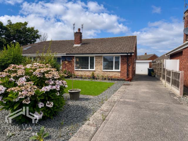 2 bedroom semi detached bungalow for sale